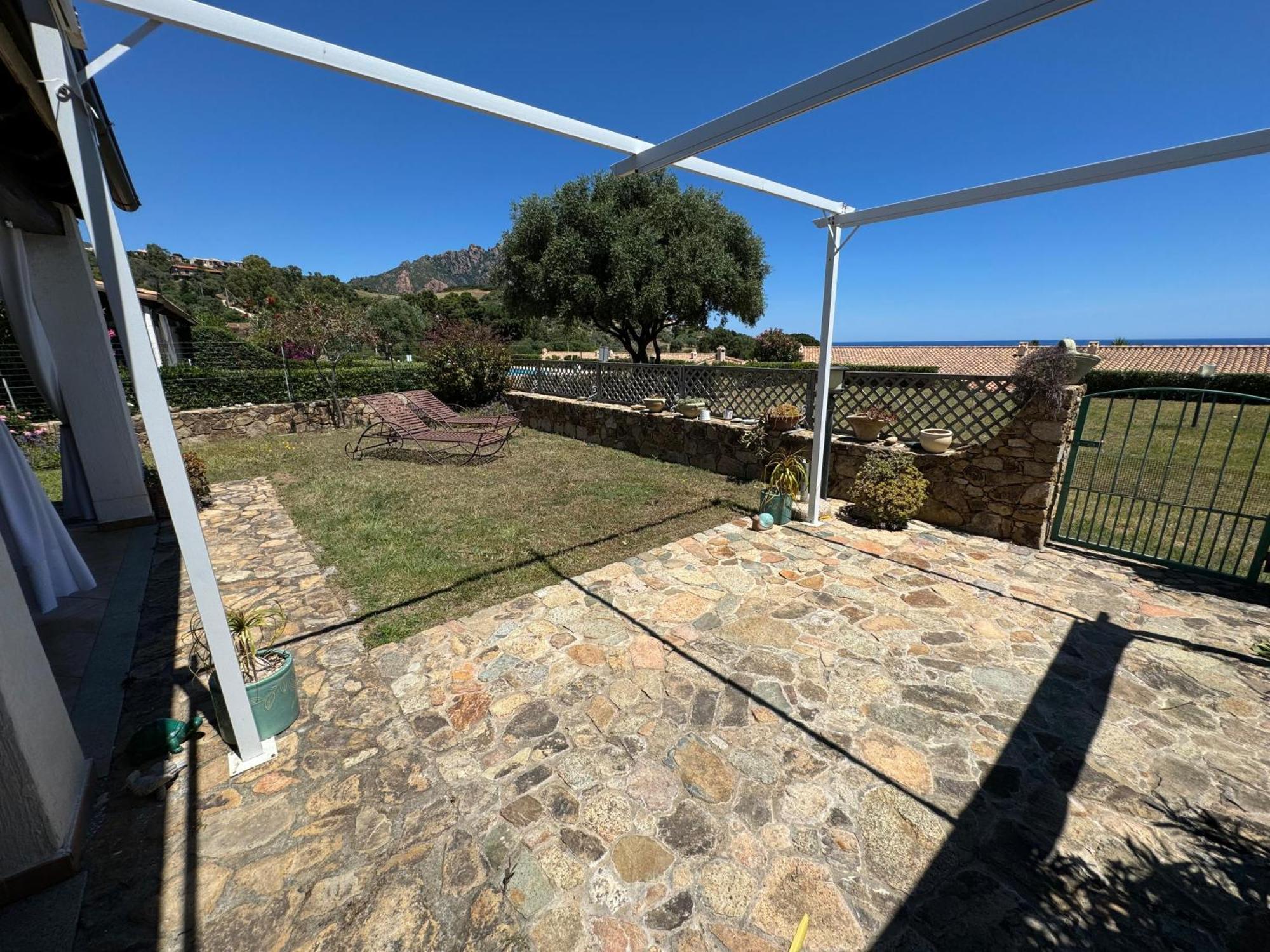 Casa vacanze con piscina vista mare Tertenìa Esterno foto