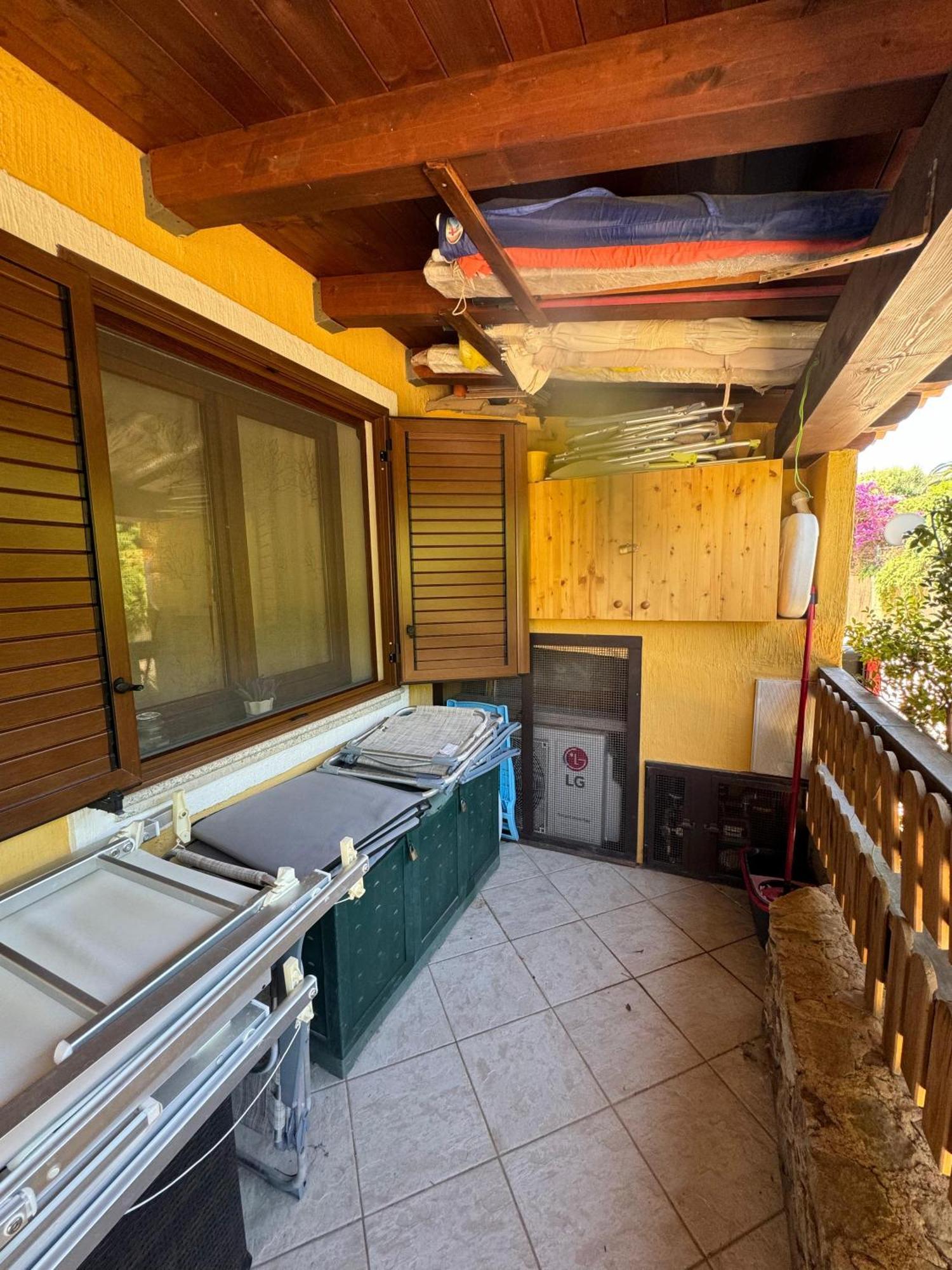 Casa vacanze con piscina vista mare Tertenìa Esterno foto