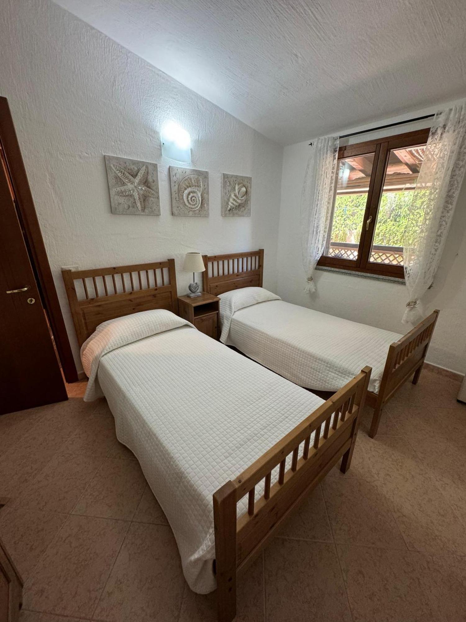 Casa vacanze con piscina vista mare Tertenìa Esterno foto