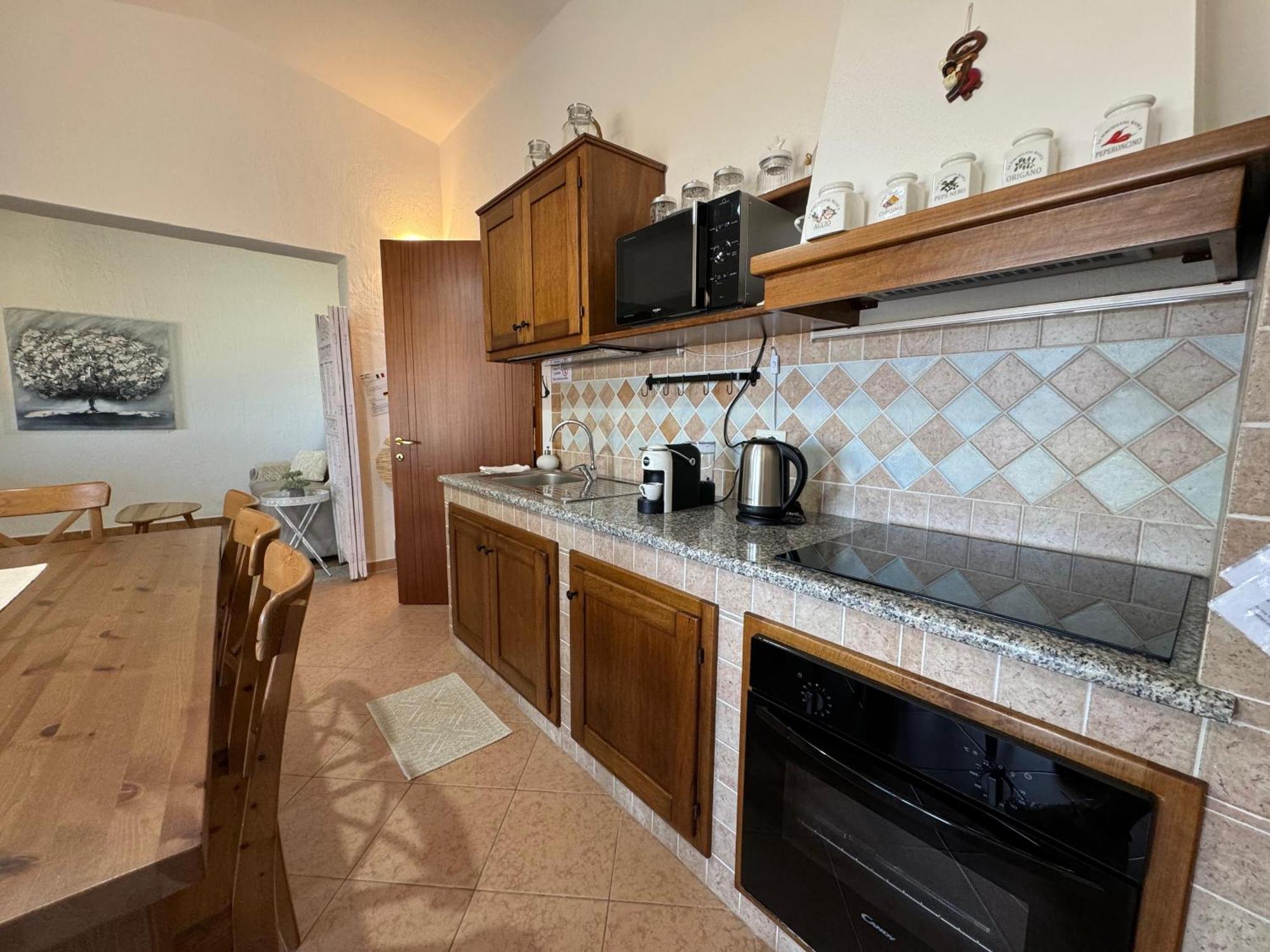 Casa vacanze con piscina vista mare Tertenìa Esterno foto