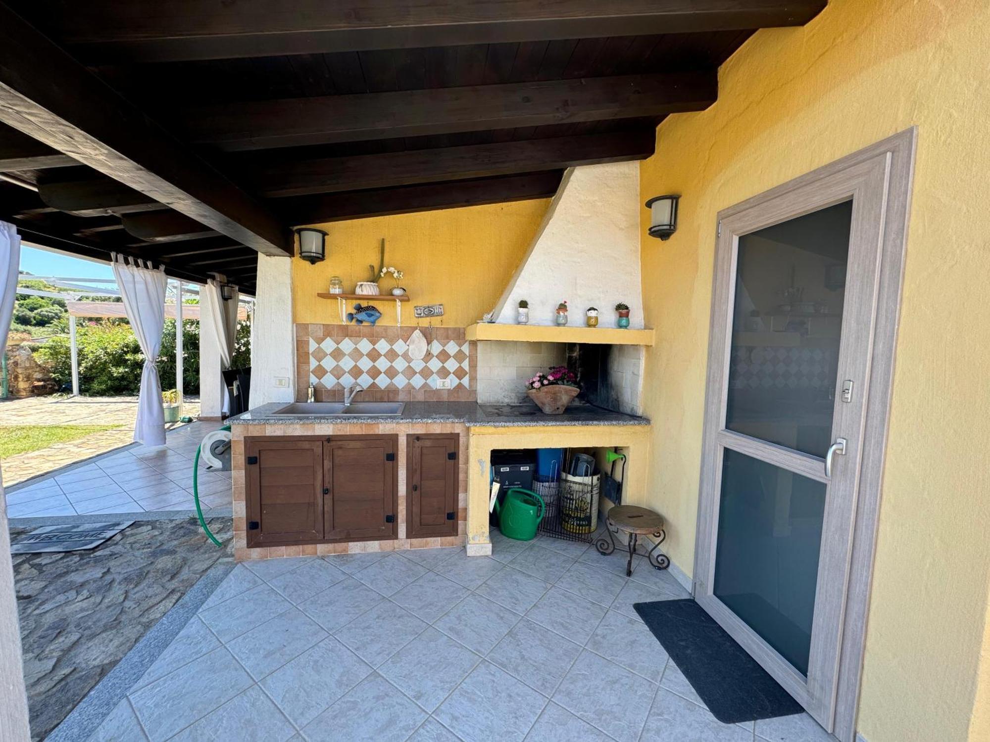 Casa vacanze con piscina vista mare Tertenìa Esterno foto