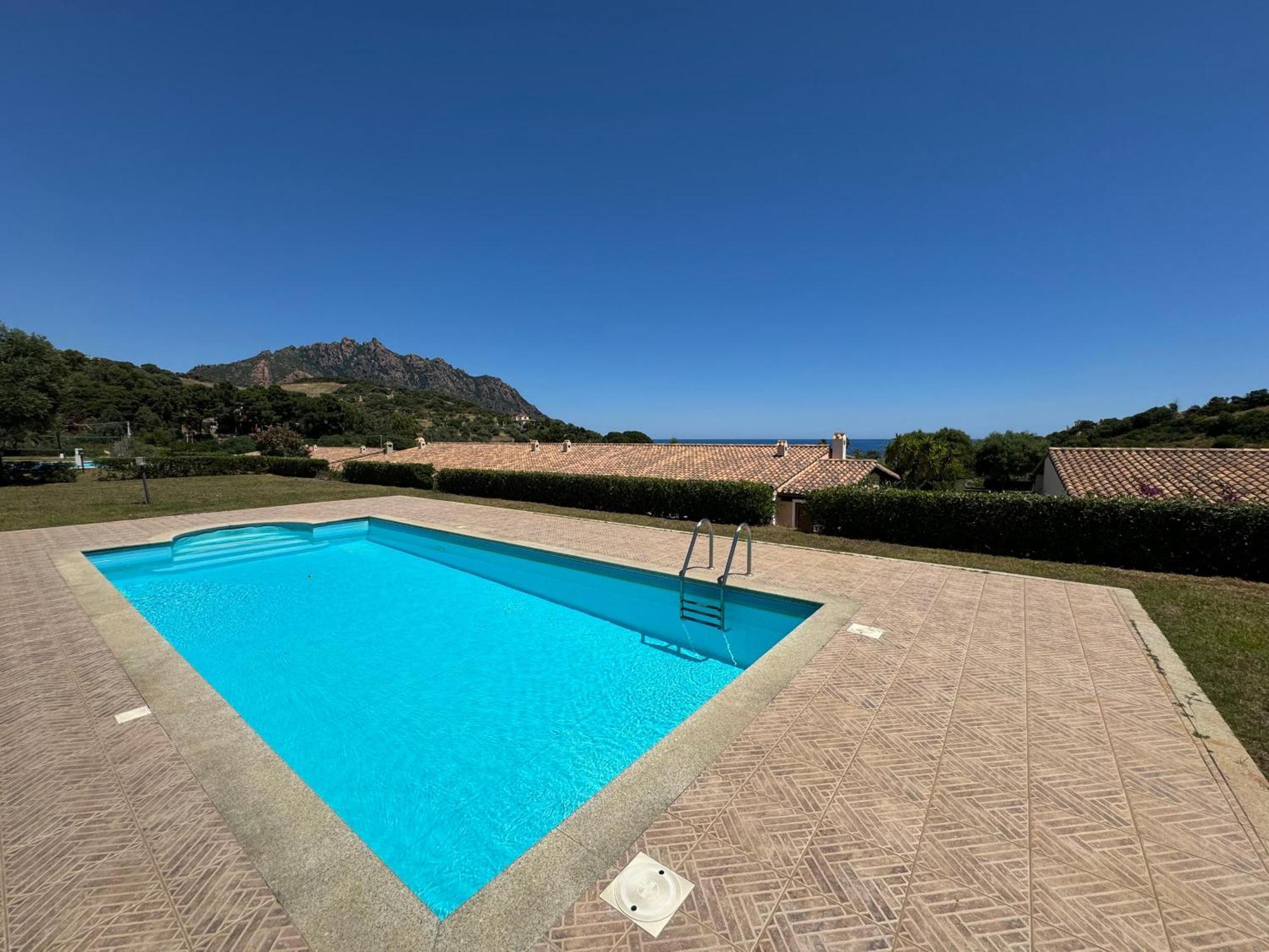 Casa vacanze con piscina vista mare Tertenìa Esterno foto