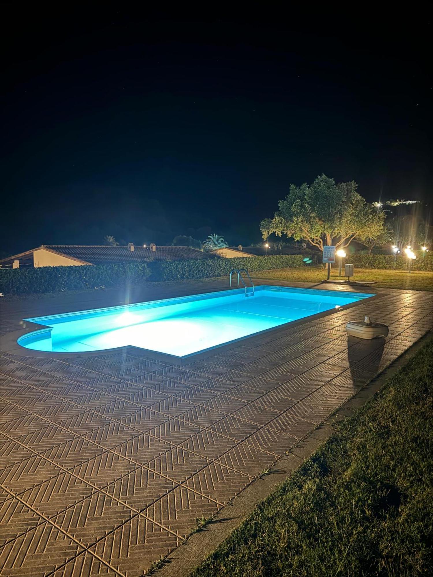 Casa vacanze con piscina vista mare Tertenìa Esterno foto