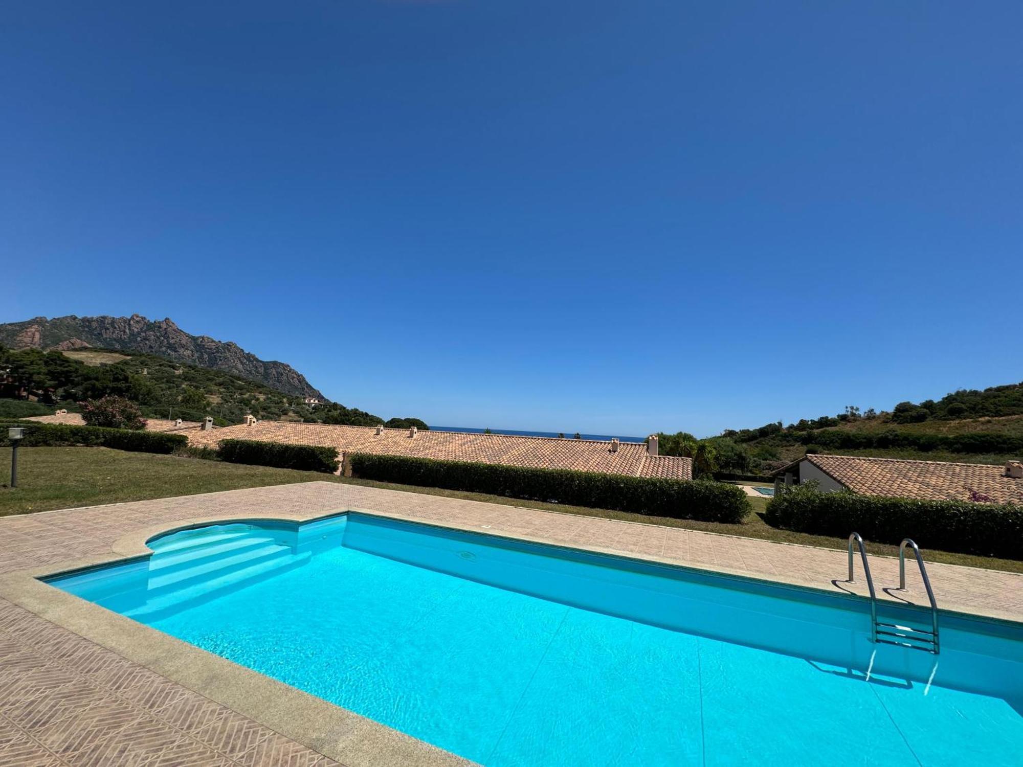 Casa vacanze con piscina vista mare Tertenìa Esterno foto