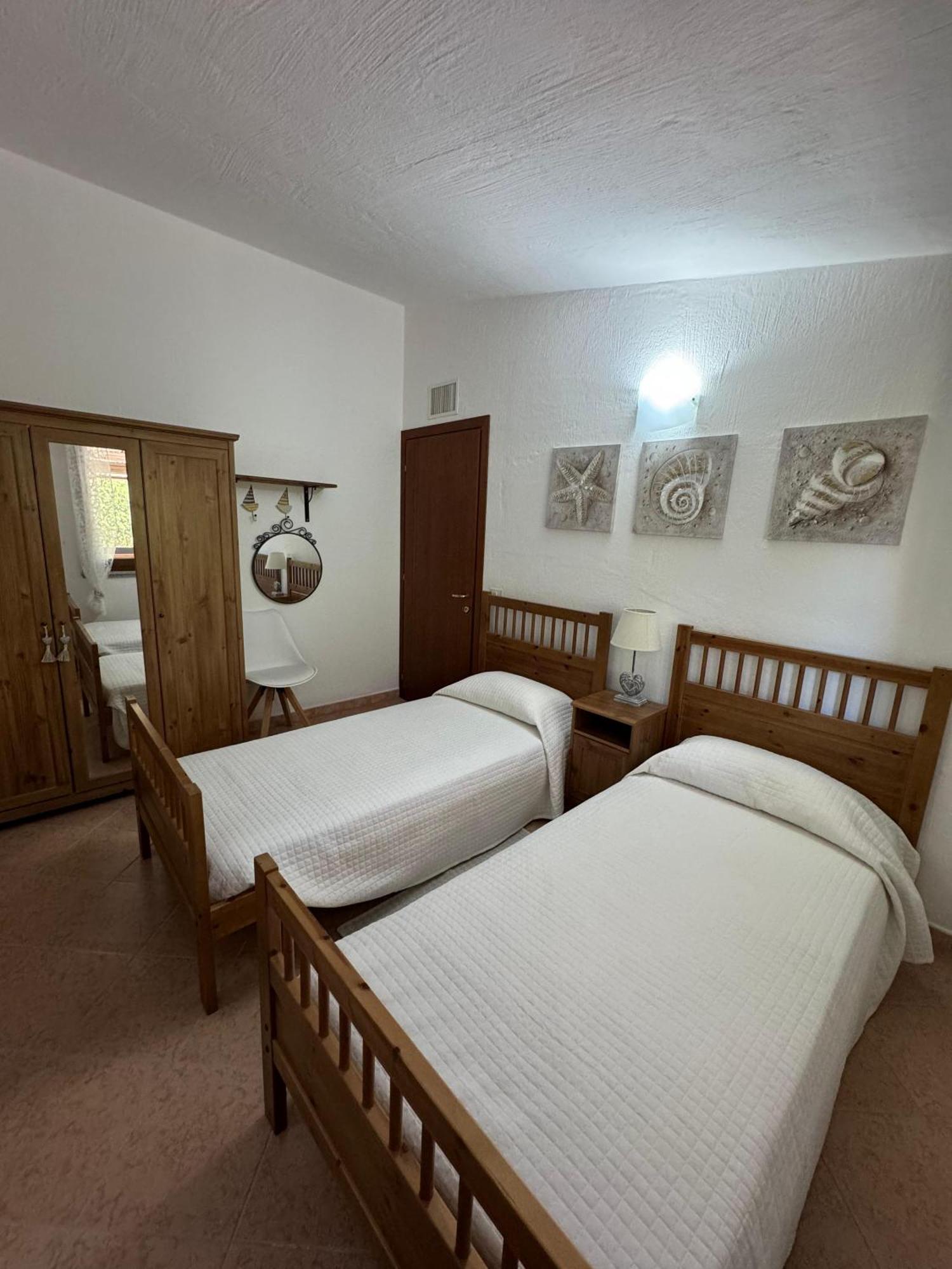 Casa vacanze con piscina vista mare Tertenìa Esterno foto